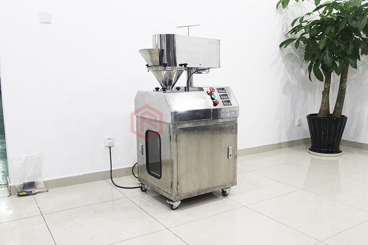 干法制粒機(jī)工作原理 干法制粒機(jī)工作原理